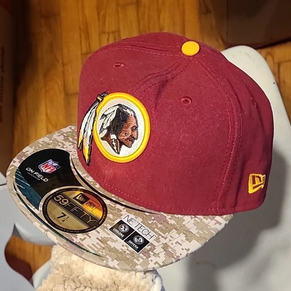 NEW ERA 59FIFTY 7 1/4 NFL ON FIELD HEADWEAR SALUTE TO‎ SERVICE NE TECH
